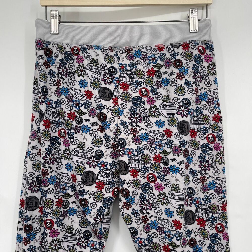 Vera Bradley Gray Star Wars Far Far Away Ditsy Jogger Pajama Pants Sz Small NWT - Picture 6 of 9